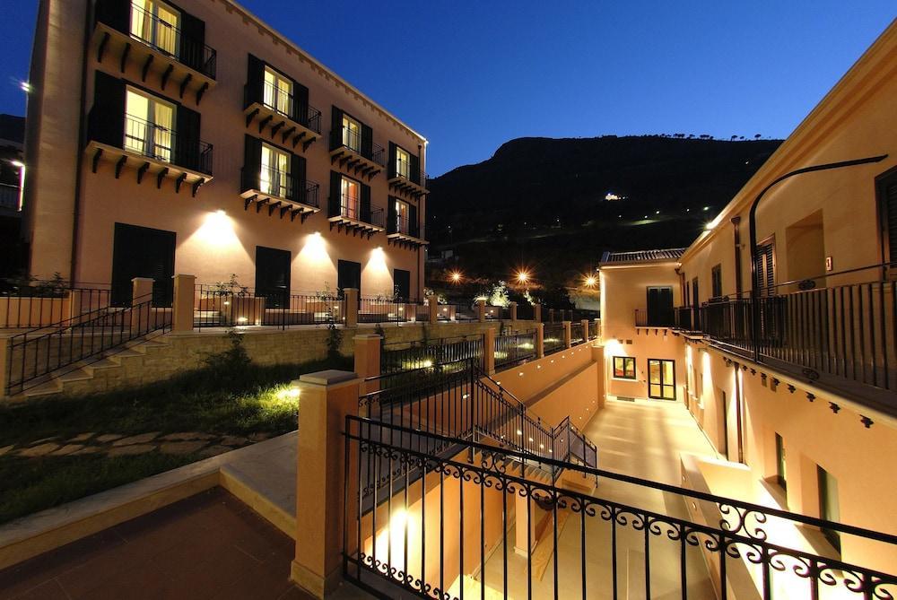 Cerri Hotel تراباني المظهر الخارجي الصورة