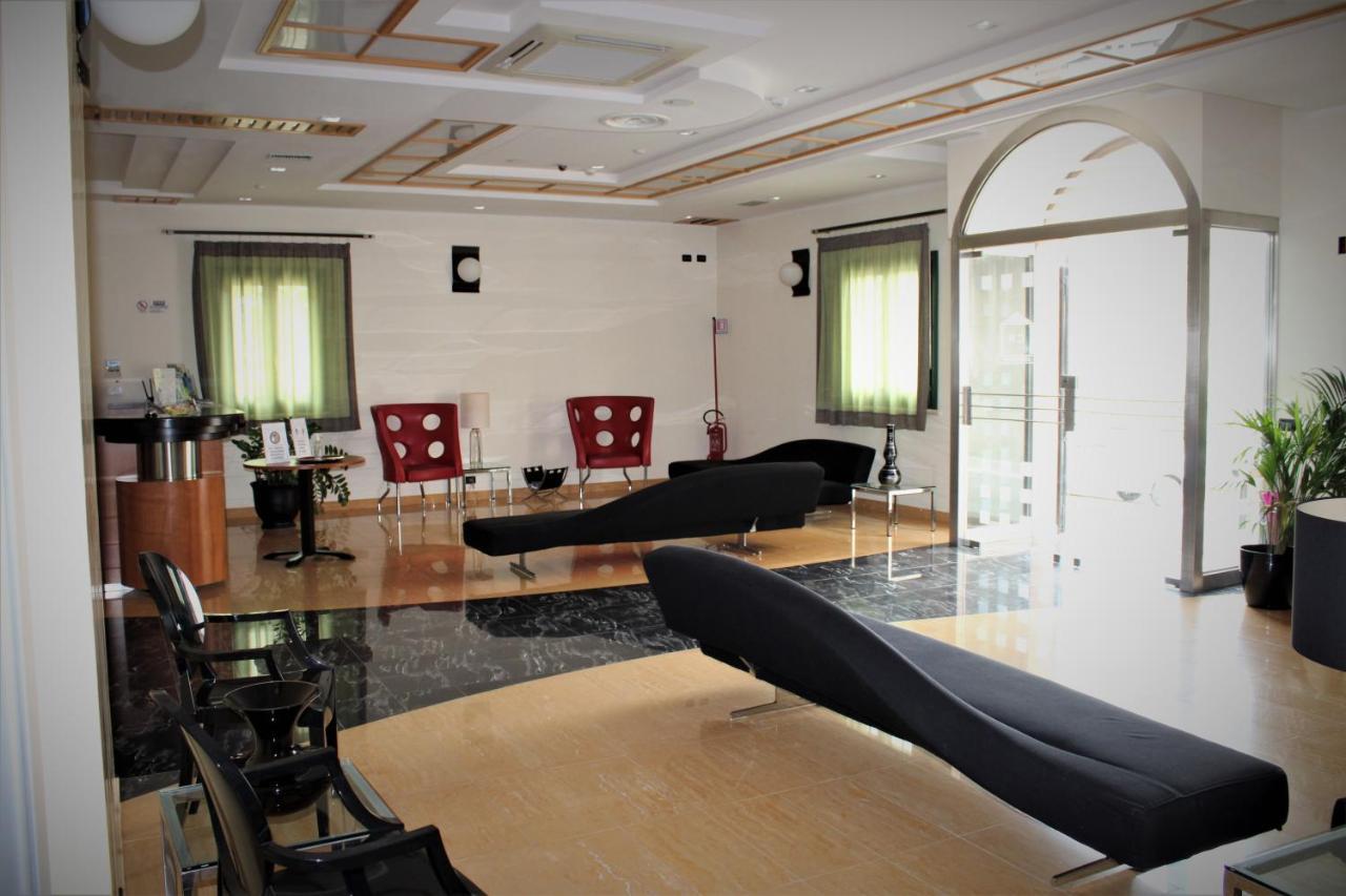 Cerri Hotel تراباني المظهر الخارجي الصورة