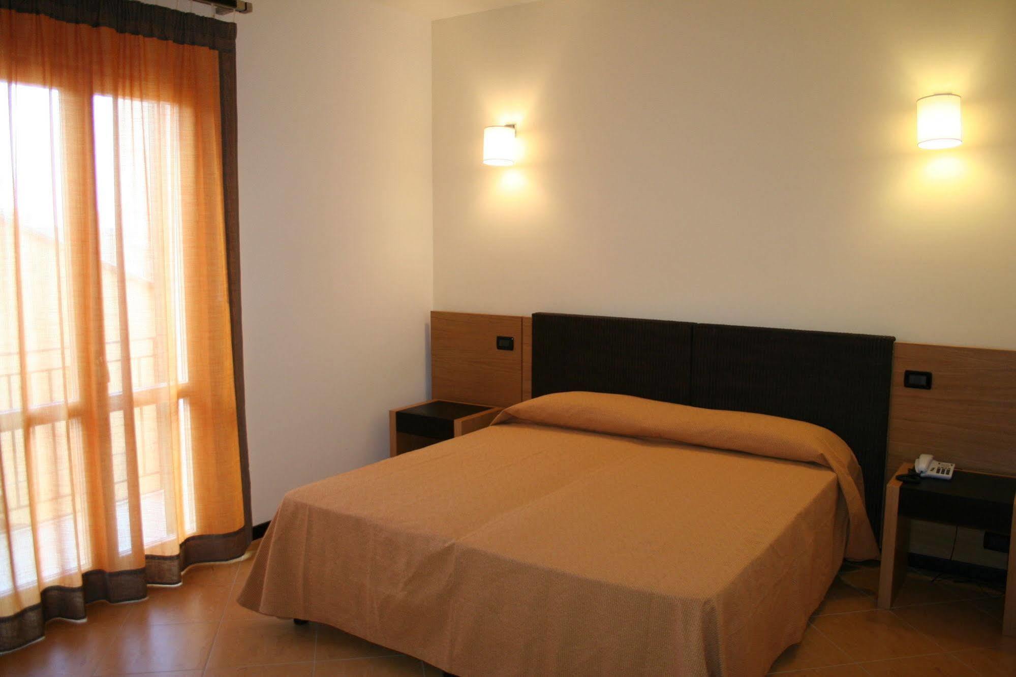 Cerri Hotel تراباني المظهر الخارجي الصورة